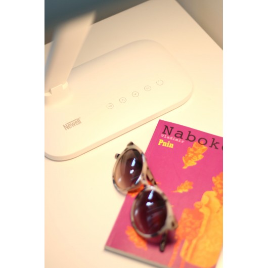 Lampka biurkowa LED Newell Sundesk NH003 z wyjściem USB - biała