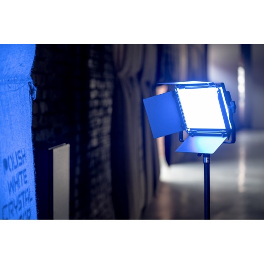 Lampa LED Newell RGB Vividha Max