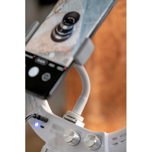 Lampa pierścieniowa LED Newell RL-10A Arctic White + statyw