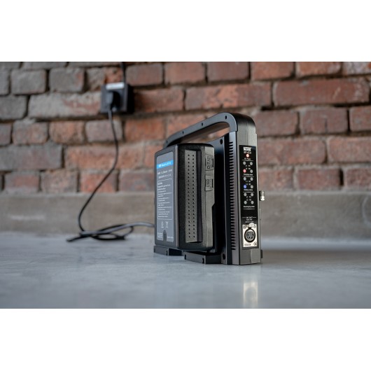 Ładowarka czterokanałowa Newell BP-4CH do akumulatorów V-mount