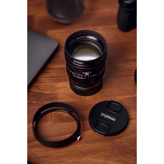 Obiektyw Voigtlander Nokton 75 mm f/1,5 do Leica M - czarny