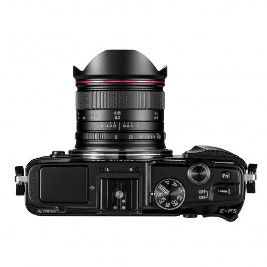 Obiektyw Venus Optics Laowa C-Dreamer Lightweight 7,5 mm f/2,0 do Micro 4/3 - czarny