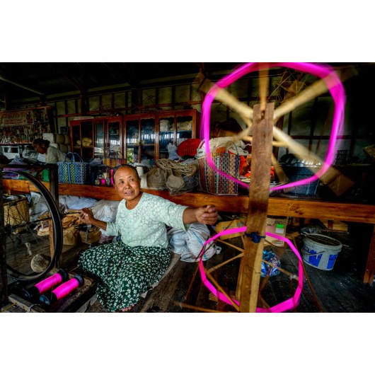 Obiektyw Venus Optics Laowa 15 mm f/4 Macro do Canon EF