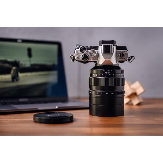 Obiektyw Voigtlander Nokton 60 mm f/0,95 do Micro 4/3