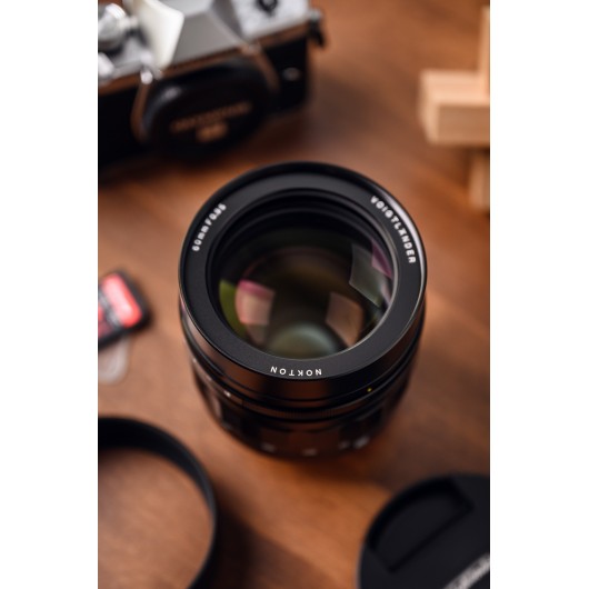 Obiektyw Voigtlander Nokton 60 mm f/0,95 do Micro 4/3