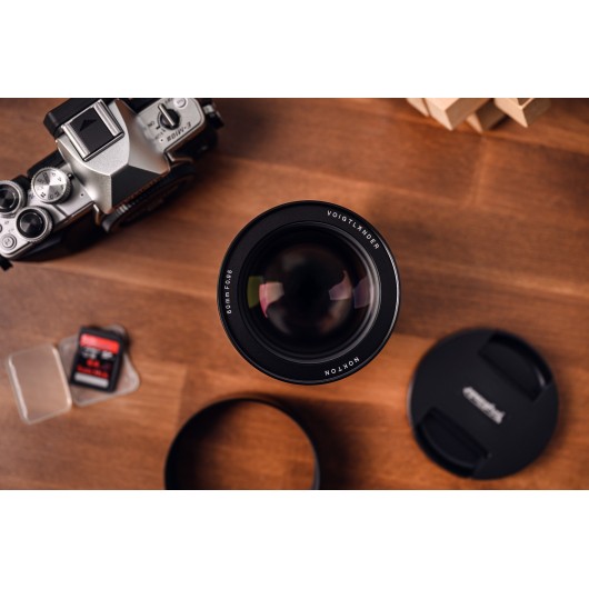 Obiektyw Voigtlander Nokton 60 mm f/0,95 do Micro 4/3