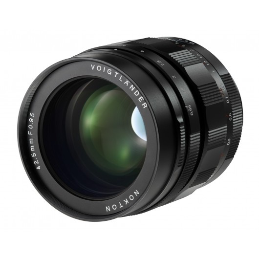 Obiektyw Voigtlander Nokton 42,5 mm f/0,95 do Micro 4/3