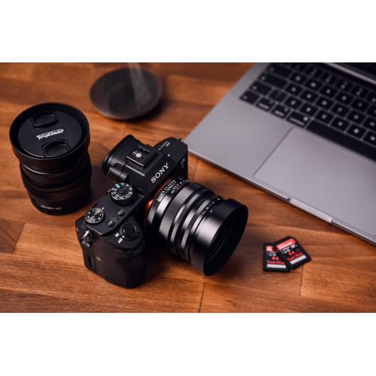 Obiektyw Voigtlander Nokton SE 40 mm f/1,2 do Sony E