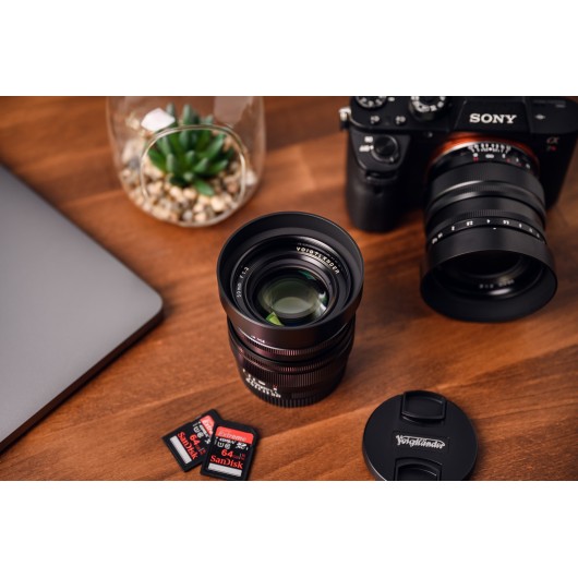 Obiektyw Voigtlander Nokton SE 50 mm f/1,2 do Sony E