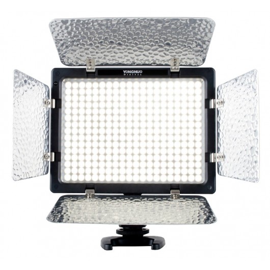 Lampa LED Yongnuo YN300 III - WB (3200 K - 5500 K)