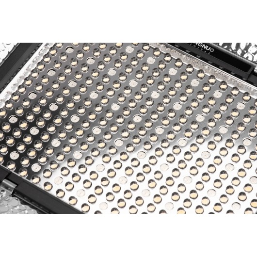 Lampa LED Yongnuo YN300 IV - RGB, WB (3200 K - 5600 K)