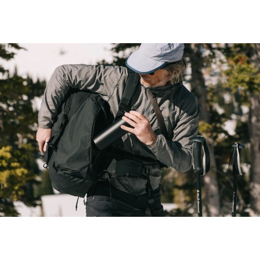 Plecak trekkingowy Wandrd Fernweh S/M 50 l - czarny