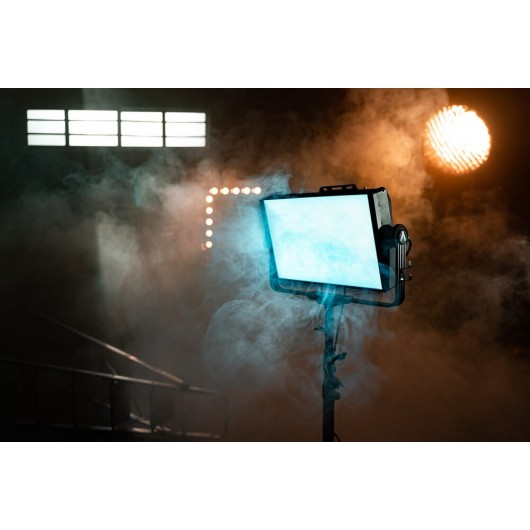 Lampa LED Aputure Nova P300c Kit