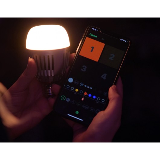 Żarówka LED Aputure Accent B7c