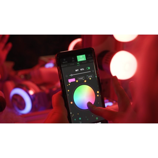 Żarówka LED Aputure Accent B7c