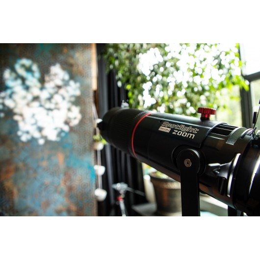 Strumienica Aputure Spotlight Mini Zoom