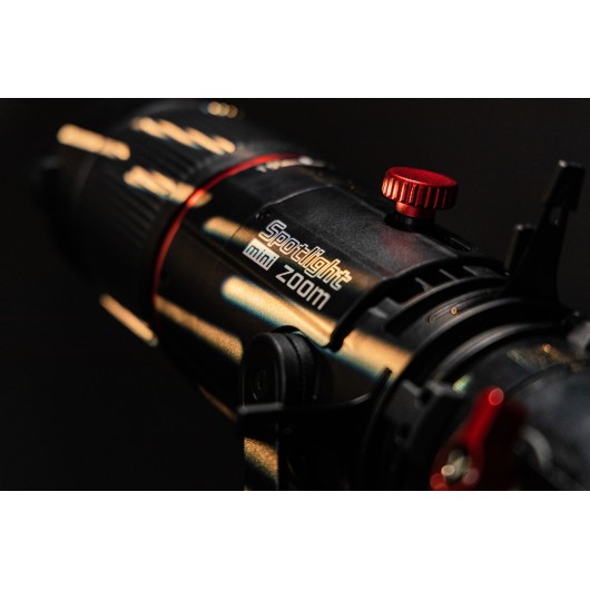 Strumienica Aputure Spotlight Mini Zoom