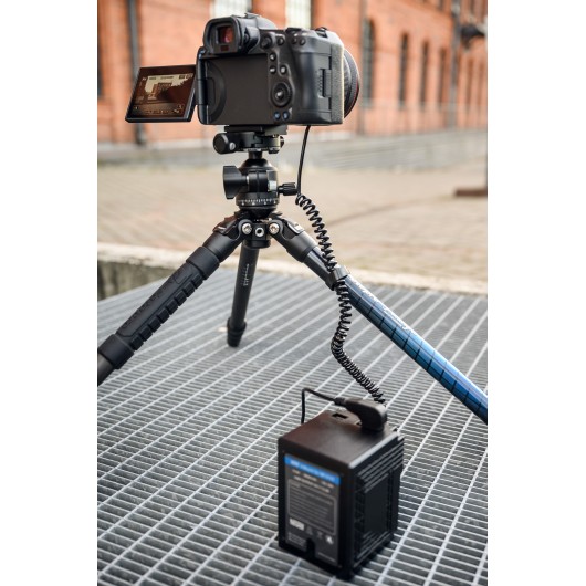 Adapter zasilania Newell D-Tap do NP-FZ100