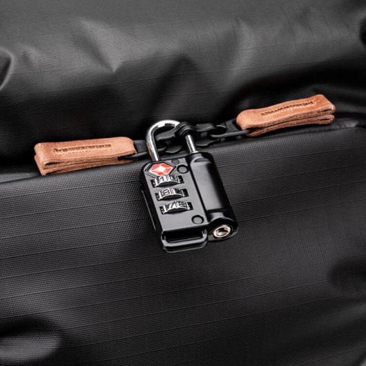 SHIMODA Explore V2 25 Starter Kit -  Black plecak z wkładem czarny