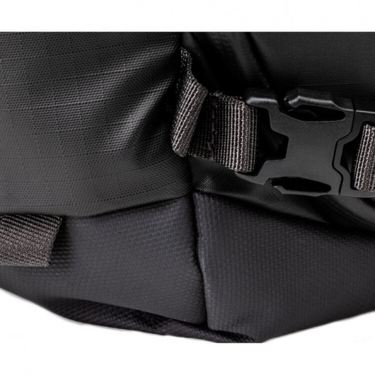 SHIMODA Explore V2 25 Starter Kit -  Black plecak z wkładem czarny