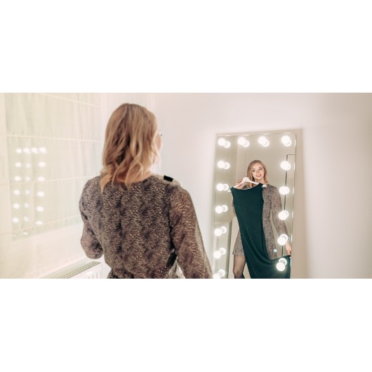 Lustro do makijażu Humanas HS-HM06 z oświetleniem LED