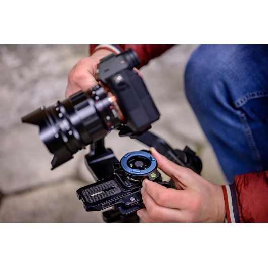 Adapter montażowy Fotopro KZ-1