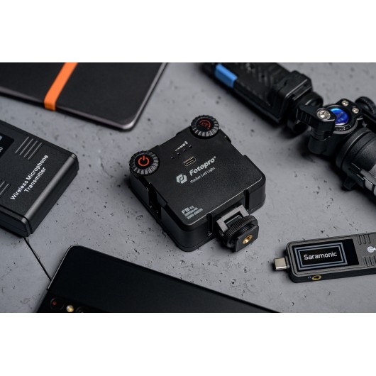 Lampa LED Fotopro FS-03