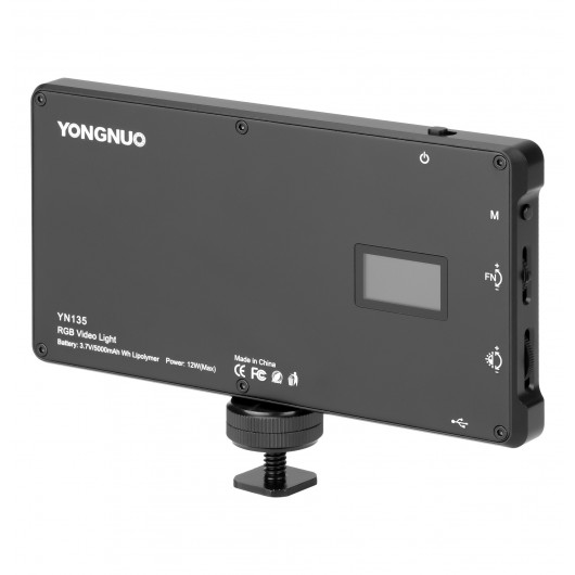 Lampa LED Yongnuo YN135 - RGB, WB (3200 K - 5600 K)