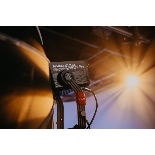 Lampa LED Aputure Light Storm LS 600x Pro - V-mount