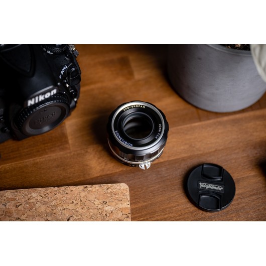 Obiektyw Voigtlander APO Skopar SL IIs 90 mm f/2,8 do Nikon F - srebrny