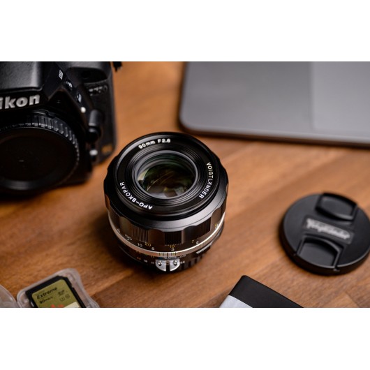 Obiektyw Voigtlander APO Skopar SL IIs 90 mm f/2,8 do Nikon F - czarny