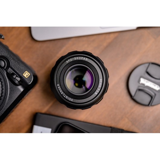 Obiektyw Voigtlander APO Skopar SL IIs 90 mm f/2,8 do Nikon F - czarny