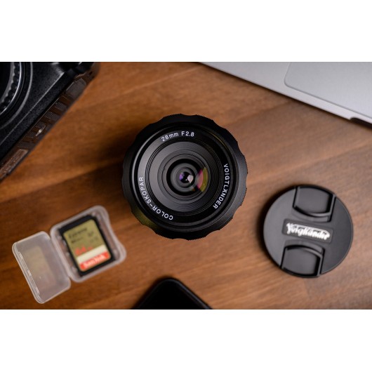 Obiektyw Voigtlander Color Skopar SL IIs 28 mm f/2,8 do Nikon F - czarny