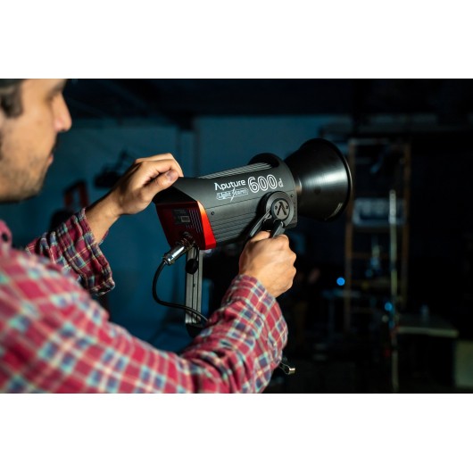 Lampa LED Aputure Light Storm LS 600d - V-mount