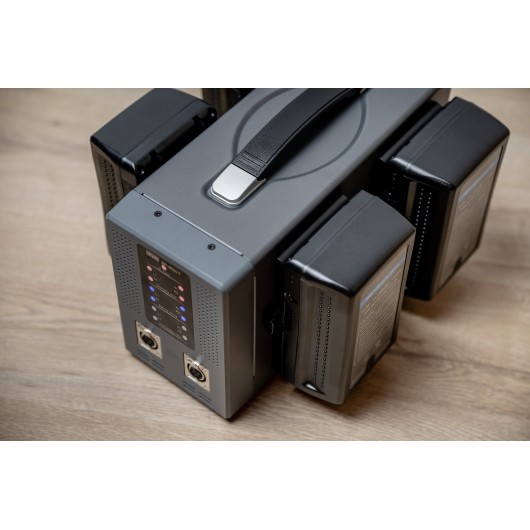 Ładowarka czterokanałowa Newell BP-4CHT do akumulatorów V-mount