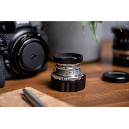 Obiektyw Voigtlander Heliar 40 mm f/2,8 do Leica M - srebrny