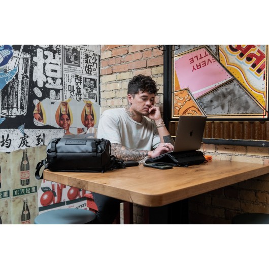 Etui na laptopa Wandrd Laptop Case 16" - czarne