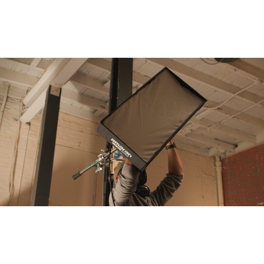 Lampa LED Amaran F21x - V-mount