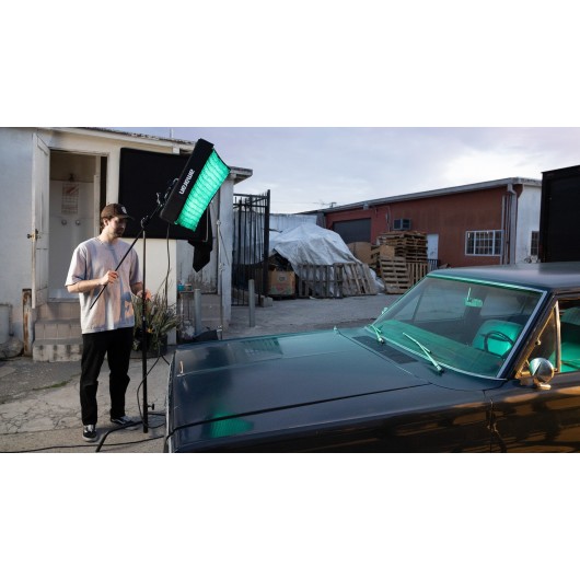 Lampa LED Amaran F22c - V-mount