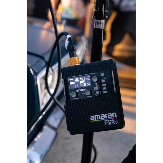 Lampa LED Amaran F22c - V-mount