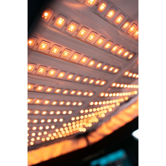 Lampa LED Amaran F22c - V-mount