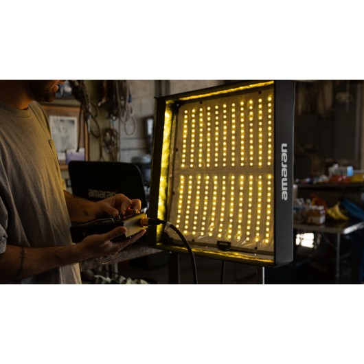 Lampa LED Amaran F22x - V-mount