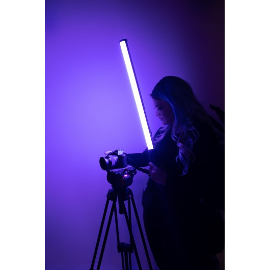 Lampa LED Amaran T2c