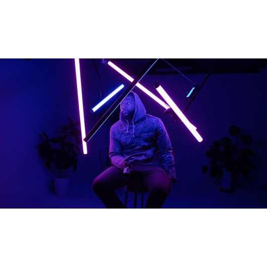 Lampa LED Amaran T2c