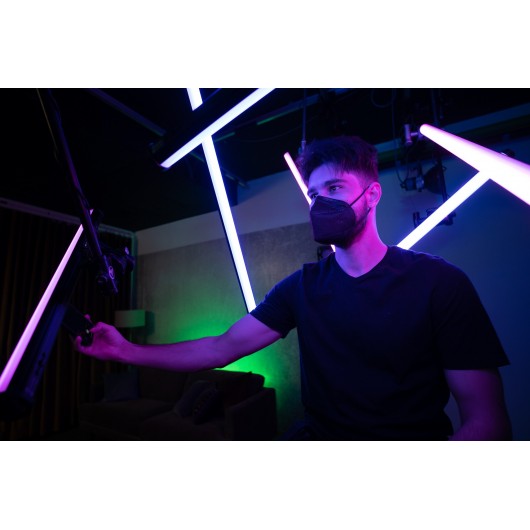 Lampa LED Amaran T2c