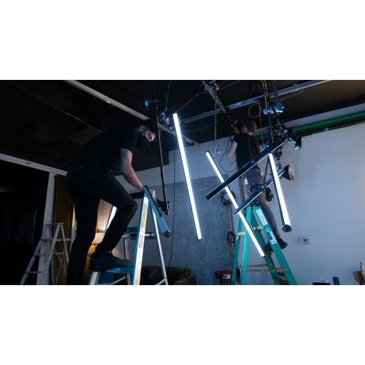 Lampa LED Amaran T2c