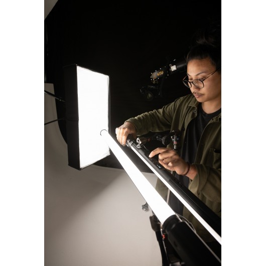 Lampa LED Amaran T2c