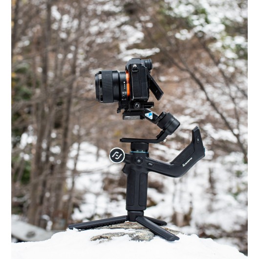 Gimbal ręczny FeiyuTech Scorp F1 mini do smartfonów, kamer sportowych i aparatów bezlusterkowych