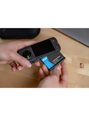 Genesis Tacit S szary