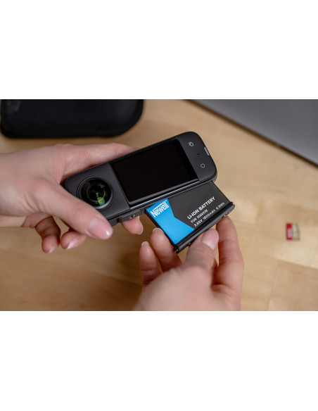 Genesis Tacit S szary